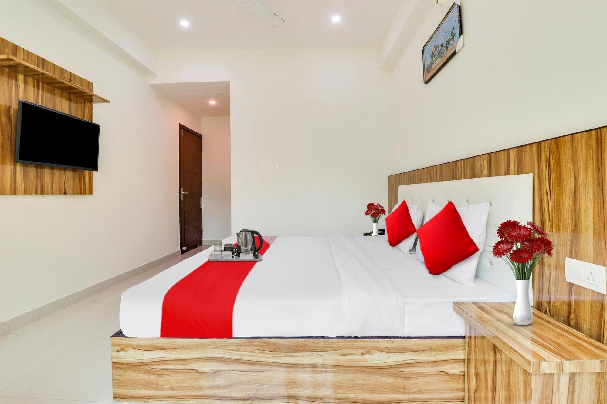 Hotel O La Plazo Haridwar Exterior photo